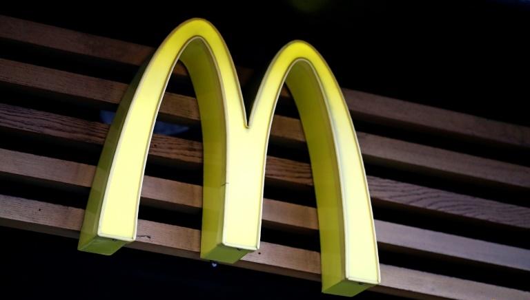 اقتراح الأمريكي للمحافظة على نسخة اول فرع لمطاعم ماكدونالدز.