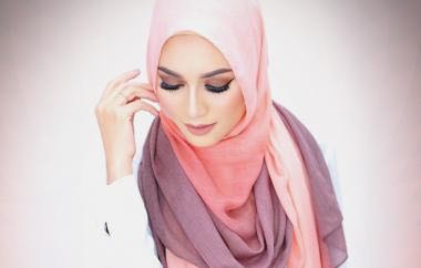 حجابك بالوان الباستيل يعكس جمالك الأصيل