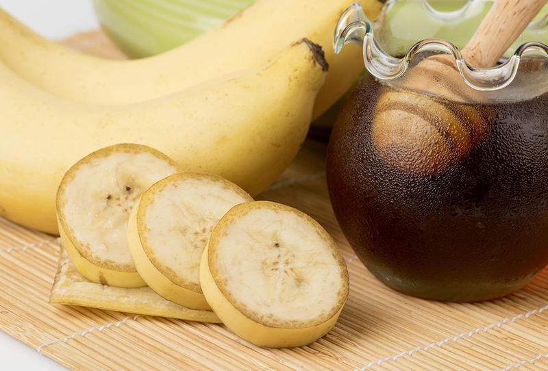 استخدمي قناع الموز والافاكادو لتغذية بشرتك