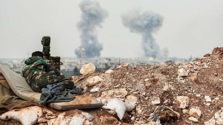 الجيش السوري يستهدف نقاطا تابعة للمسلحين في السقيلبية