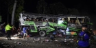 مصرع 11 شخصاً بحادث اصطدام حافلة مدرسية في إندونيسيا