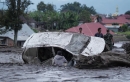 مصرع 41 شخصا بفيضانات وحمم بركانية باردة في إندونيسيا