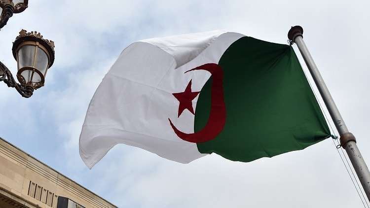 الجزائر ترفض استقبال حراس جدد لسفارة واشنطن لديها