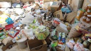 بلدية معان تتلف 2 طن من الأغذية والمواد التموينية منتهية الصلاحية