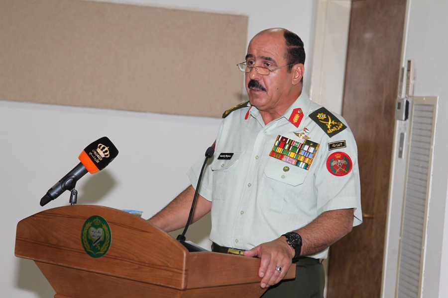 إفتتاح دورتي الدفاع الوطني والحرب وبرنامج ماجستير استراتيجيات في مواجهة التطرف و الارهاب (2) في كلية الدفاع الوطني الملكية الأردنية.