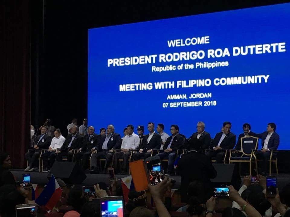 اجتمع الرئيس الفلبيني مع الجالية الفلبينية...صور.