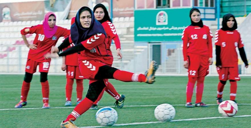 إيقاف رئيس الاتحاد الأفغاني لكرة القدم بعد تعرض سيدات منتخب بلاده للاعتداء الجنسي في الأردن