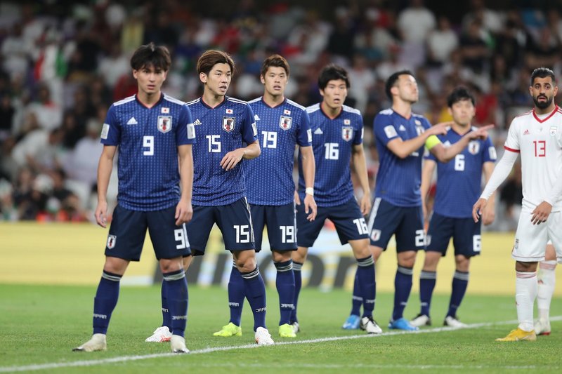 الساموراي الياباني يضرب إيران بثلاثية ويتأهل لنهائي كأس آسيا