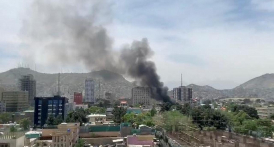 انفجار كبير  يهز مسجدا في العاصمة الأفغانية كابل