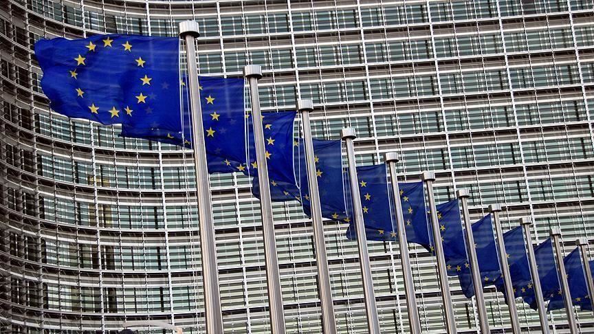 الاتحاد الأوروبي يدعو للتهدئة حيال حادثة ناقلتي النفط في خليج عمان