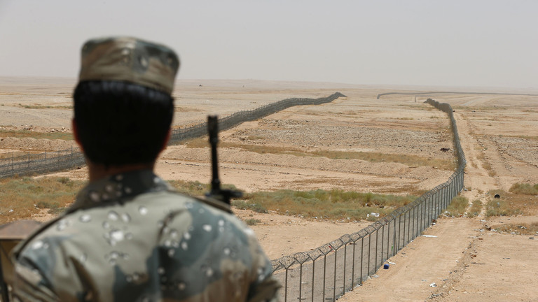 السعودية تنشر منظومات مراقبة ورصد على الحدود مع العراق