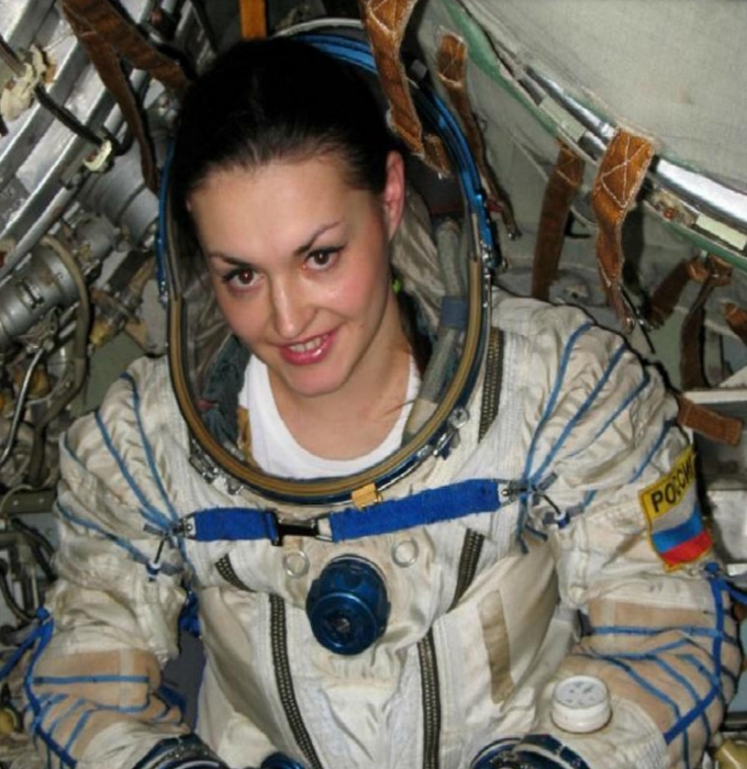 لماذا تعد المرأة أنسب لرحلات الفضاء من الرجال؟