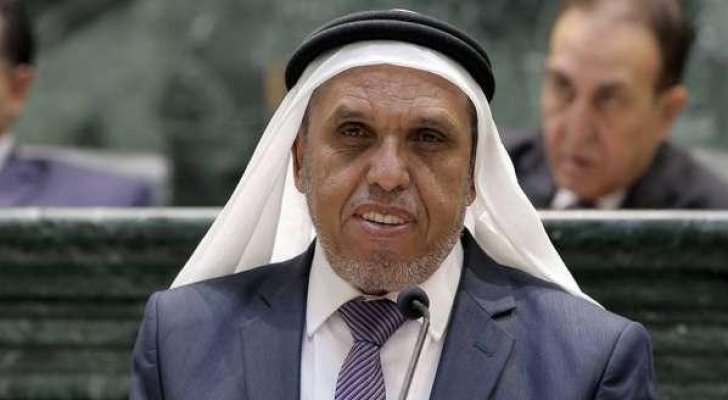 النائب أبو محفوظ يطالب بتغيير مدير أوقاف القدس