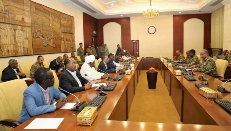 السودان: مجلس سيادي لقيادة المرحلة الانتقالية