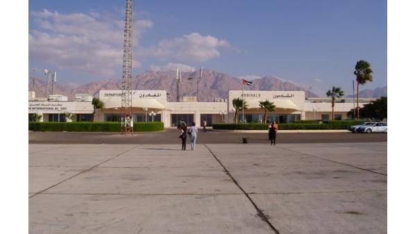 هيئة تنظيم الطيران المدني تجدد ترخيص مطار الملك حسين الدولي
