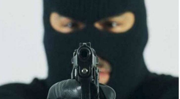 الامن: صاحب قيود طلب اتاوة تحت تهديد السلاح من مطعم بالبقاء