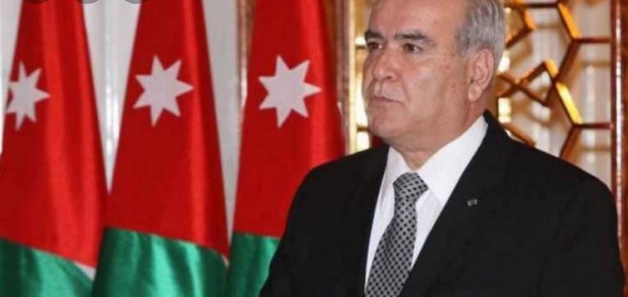 المعاني :  يطلب اسماء المعلمين المضربين والممتنعين عن التدريس.. وثيقة