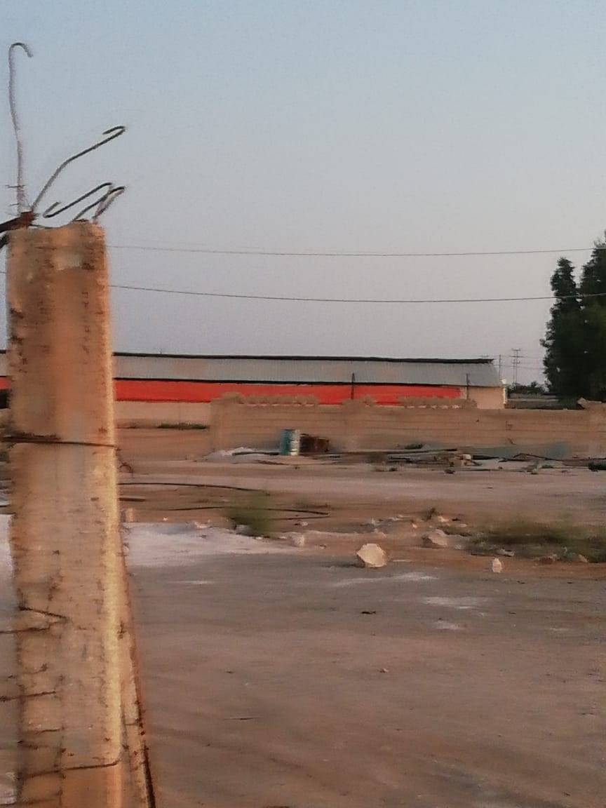 مزارع دجاج تقوم بحرق الدجاج في منطقة الخالدية .. والاهالي يطالبون بايجاد حل