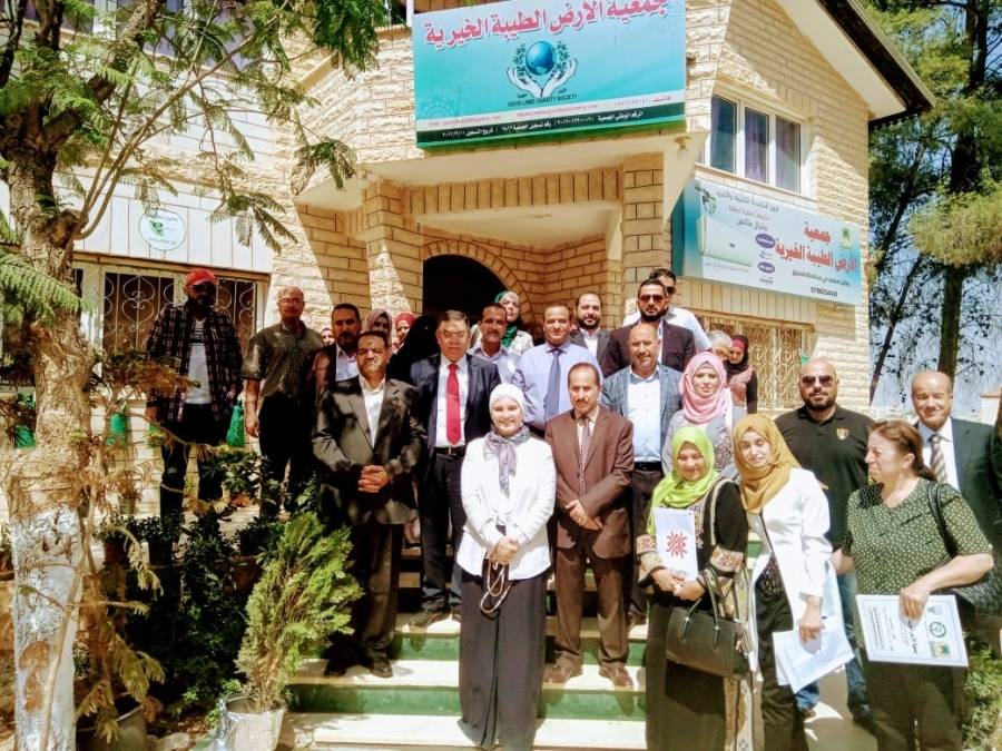 تخريج دورة ضباط ارتباط لمشروع  معا من أجل بيئة اجمل وانقى