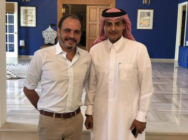 الأمير علي والشيخ سعود بن ناصرآل ثاني سفير قطر في الأردن