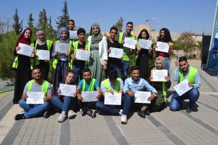 جمعية صناع السعادة الخيرية تعقد ورشة عمل لاعداد قادة المستقبل في مدينة الامير محمد للشباب