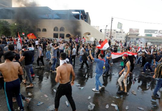 ارتفاع حصيلة ضحايا الاحتجاجات الى 60 شهيدا بينهم 18 في بغداد