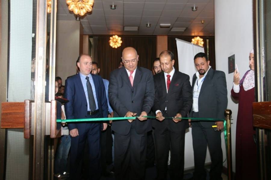 النسور يفتتح معرض المهرجان الهاشمي الاردني للخط العربي والزخرفة الاسلامية عمان... صور