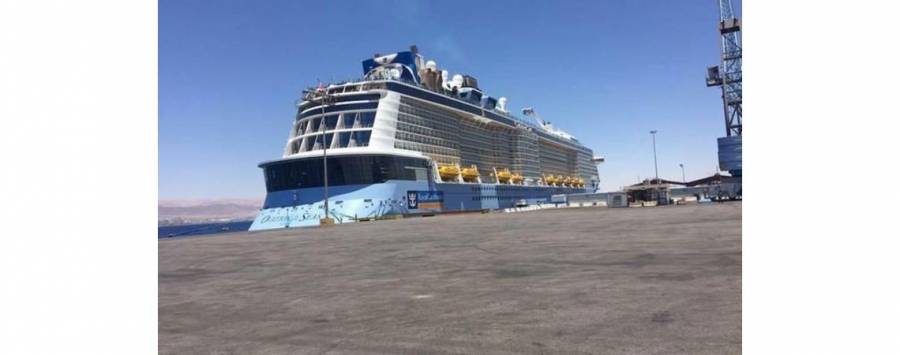 باخرتان سياحيتان تقلان 5300 سائحا اوروبيا تصل ميناء العقبة يوم غد الجمعة