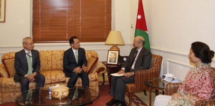 الرزاز يلتقي رئيس شركة كوريا للطاقة الكهربائية