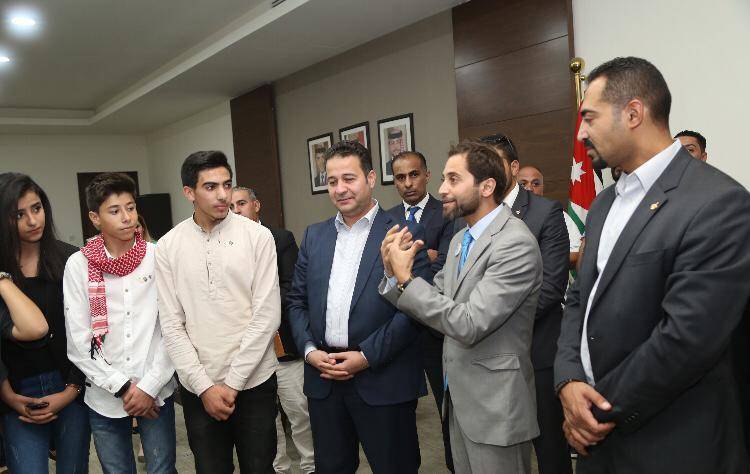 توحيد الجهود بين مبادرة حرير والمجلس الأعلى الامومة والطفولة في الإمارات..صور