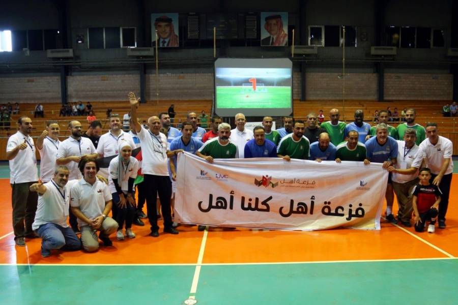 قمة الخير ترمم منزلا ضمن حملة فزعة أهل