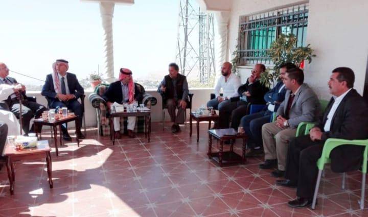 الأمير حمزه  يقدم واجب العزاء لعشيرة الحمايدة صور وفيديو