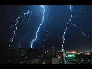 رسائل تحذيرية للمواطنين من حالة عدم الاستقرار الجوي