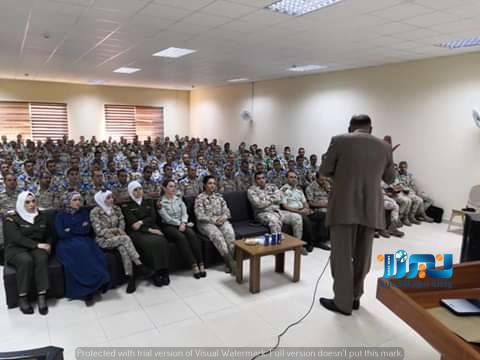 محاضرة بعنوان  آفة المخدرات وآثارها على الفرد والمجتمع  في كلية الخدمات الطبية الملكية...