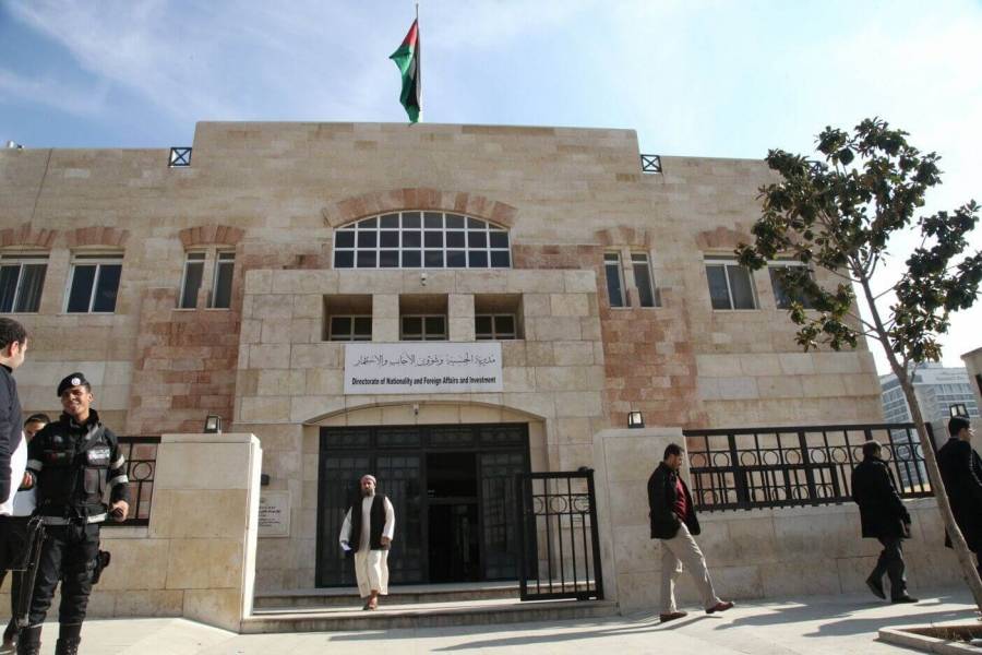 الهنود والصينيون يدخلون المملكة دون موافقات مسبقة