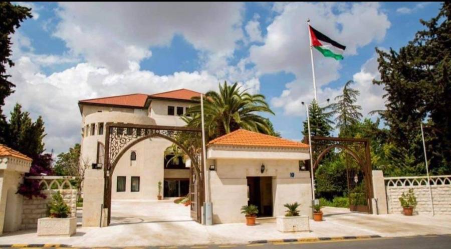 مصدر حكومي: لا صحة لاستقالة أكثر من وزير في حكومة الرزاز