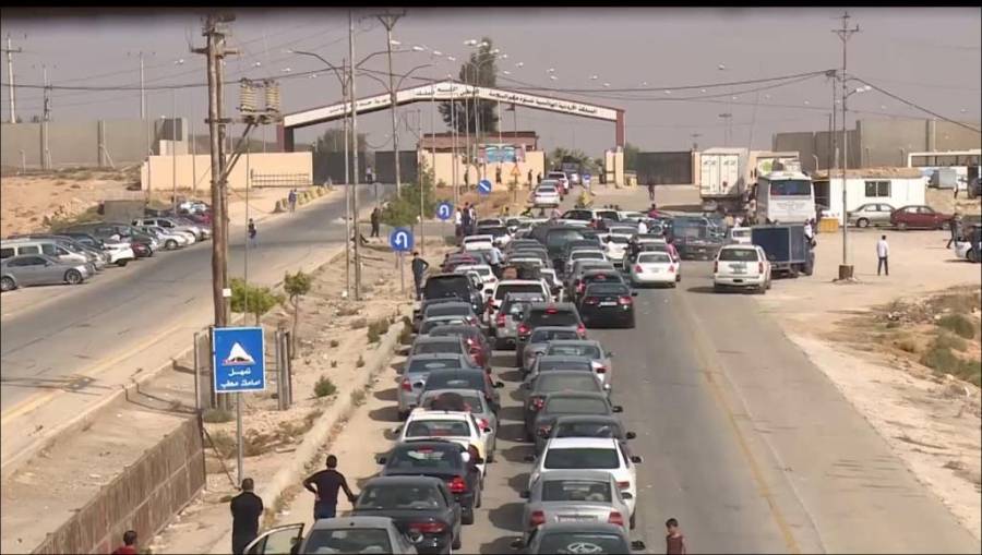 413 ألف سيارة عبرت معبر جابر في عام واحد