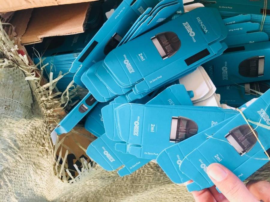 إحباط تهريب مكبس وكميات كبيرة من السجائر الالكترونية