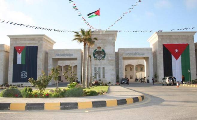 الأمن يواصل التحقيق بحادثة العثور على جثة داخل أحد أندية الرماية في الأردن
