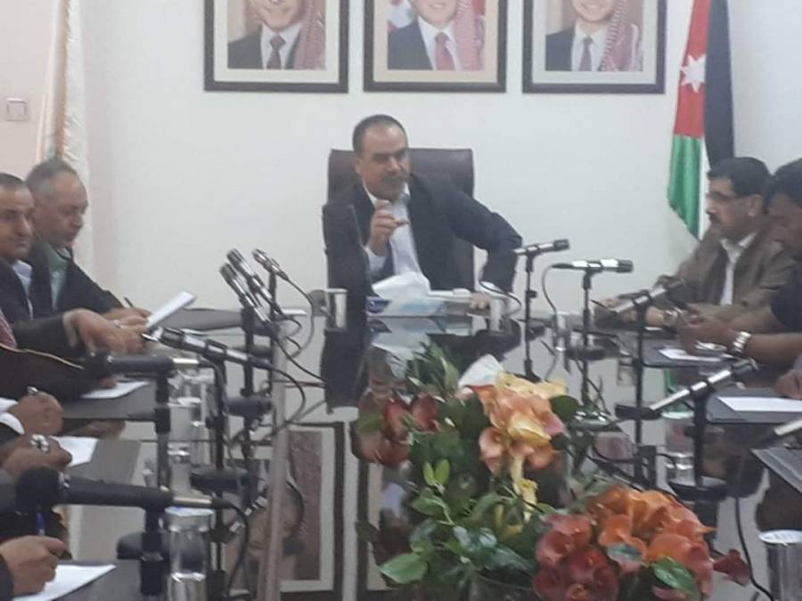 الشحاحدة :  الحكومه قررت الموافقة على استيراد الشعير من منشأ سوري