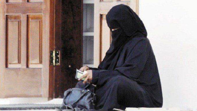 القبض على متسولة بحوزتها مبلغ 475 ديناراً وتمتلك مركبة في المزار الجنوبي