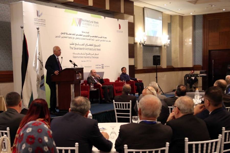 سمارة يفتتح فعاليات الاسبوع المعماري السابع عشر الذي تقيمه شعبة العمارة