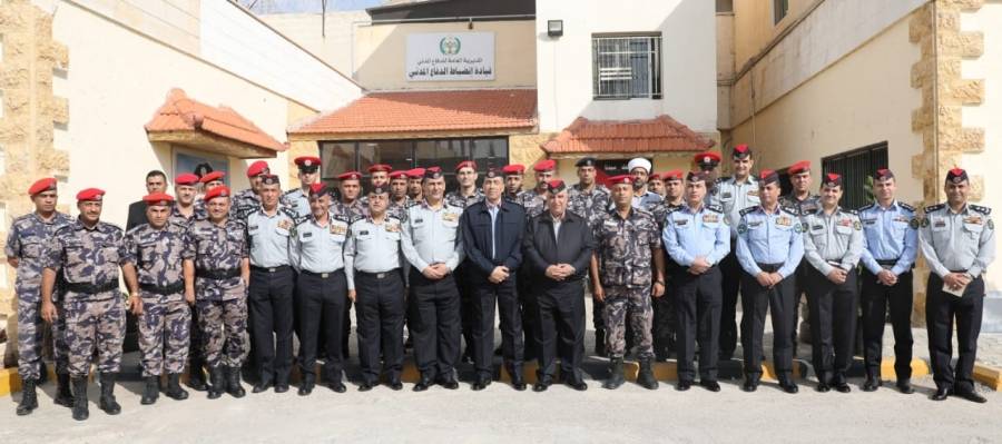 مديرا الأمن العام والدفاع المدني  يزوران قيادة انضباط الدفاع المدني ومركز الإصلاح والتأهيل التابع لها