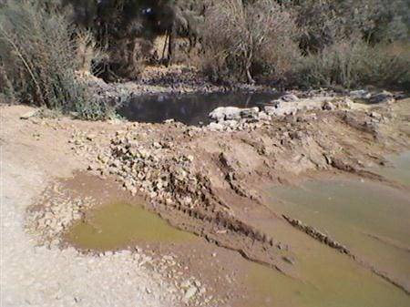 المياة العادمة تغرق بعض شوارع الرمثا