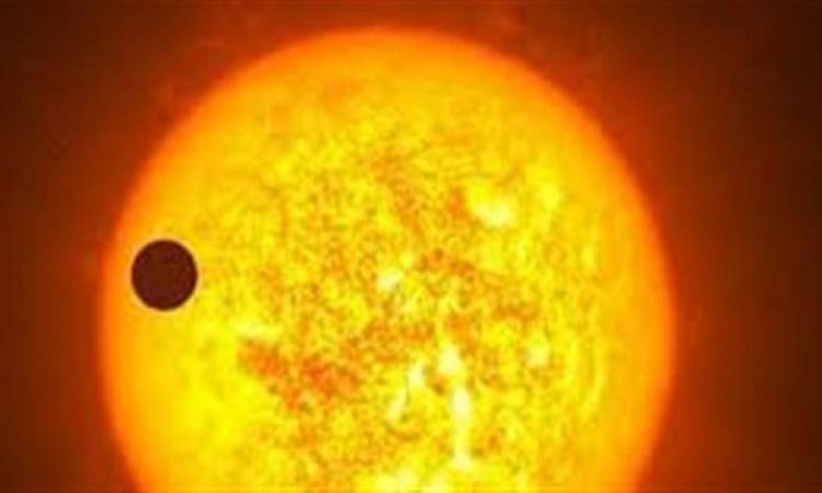 سماء المملكة على موعد مع حدث فلكي نادر الإثنين