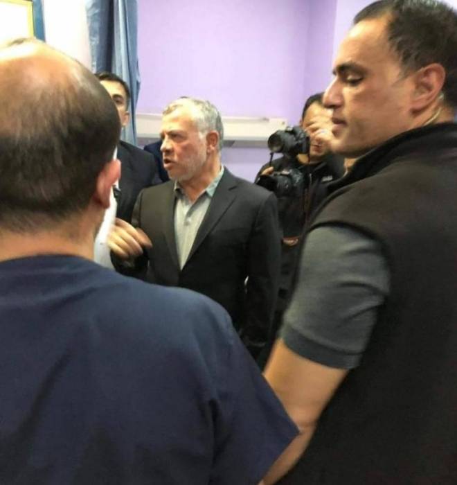 الملك يزور مستشفى التوتنجي في سحاب