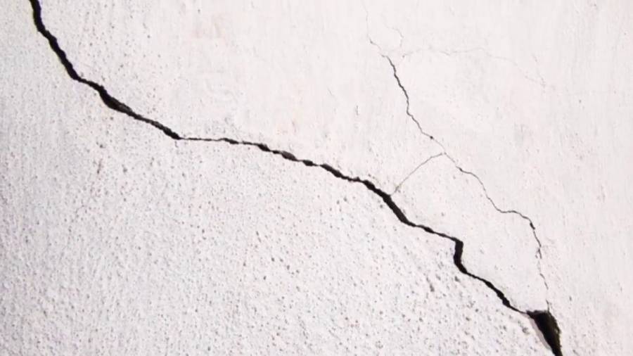 ضعف الأساسات يهدد ألف وحدة سكنية في العقبة