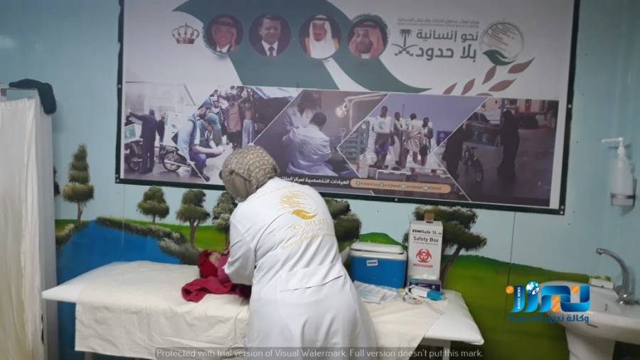 عيادات مركز الملك سلمان تقدم 1051 مطعوم ولقاح للاطفال السوريين في مخيم الزعتري خلال شهر اكتوبر من العام 2019م