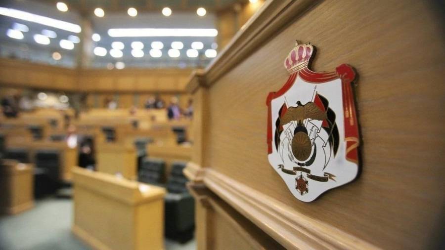 وزير المالية: 17.4 مليار دولار كلفة الصدمات الاقتصادية الخارجية