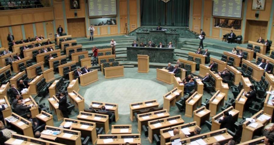 النواب: زيادة الرواتب مطلب أساسي قبل إرسال مشروع الموازنة